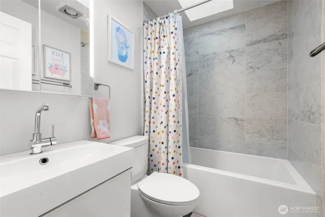 $975,000 | 9630 50th Place West, Mukilteo, WA 98275