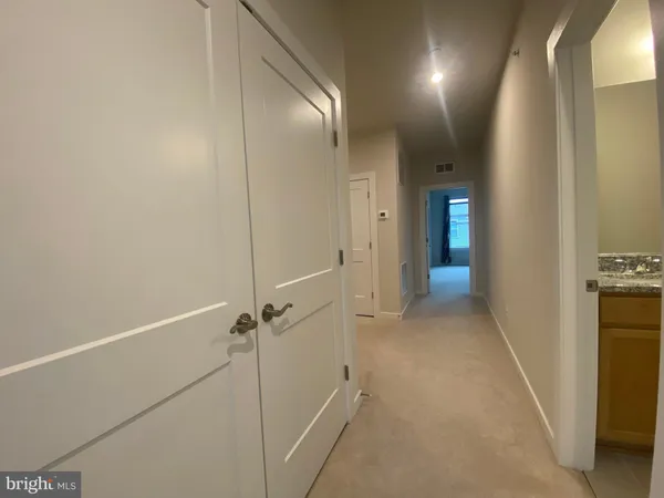 $3,400 | 43808 Middleway Terrace, Ashburn, VA 20147