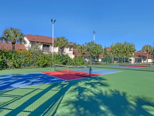 $275,000 | 3283 Jog Park Drive, Greenacres, FL 33467