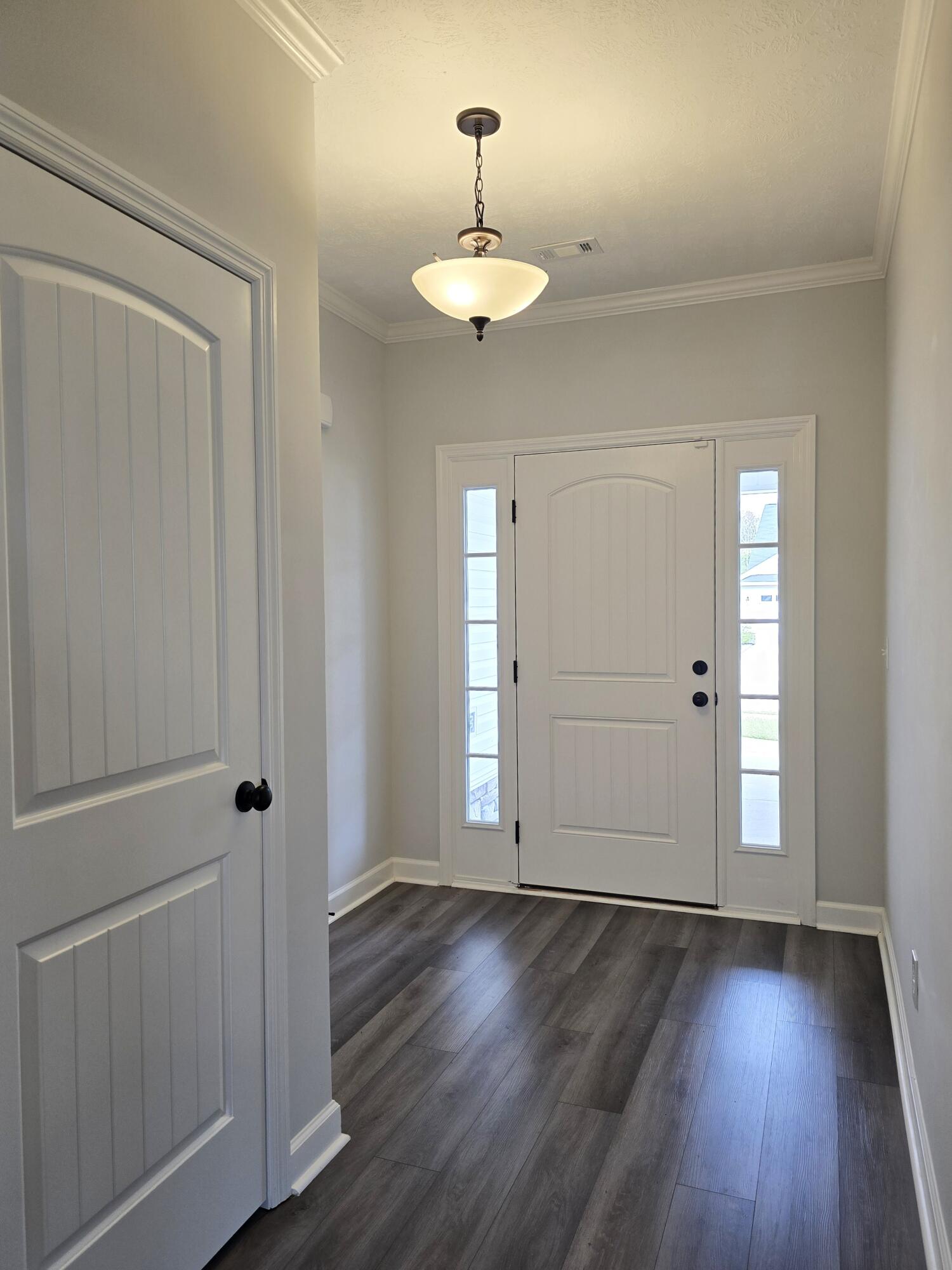 1293 Elbron Drive Augusta, GA 30909 - Photo 3 of 22 Foyer