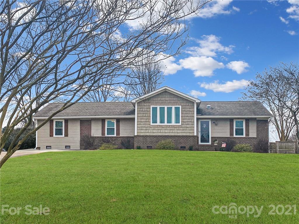 235 Larkspur Road Salisbury, NC 28146 - Photo 2 of 41 Gallery Image 2