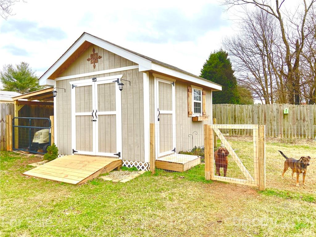 235 Larkspur Road Salisbury, NC 28146 - Photo 40 of 41 Gallery Image 40