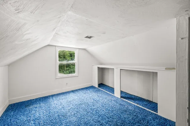 $229,900 | 118 Schirmer Parkway, Buchanan, MI 49107