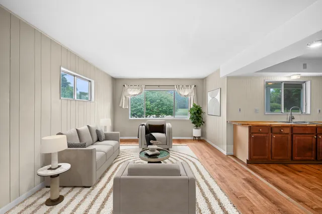 $229,900 | 118 Schirmer Parkway, Buchanan, MI 49107