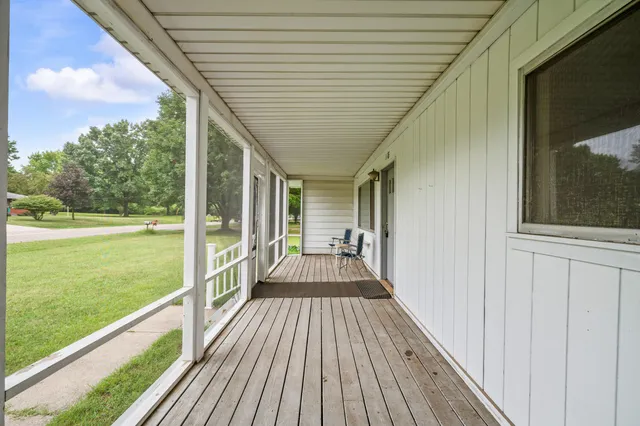 $229,900 | 118 Schirmer Parkway, Buchanan, MI 49107
