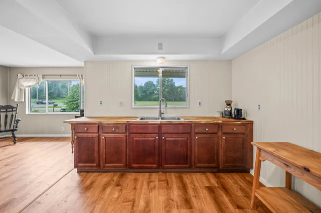 $229,900 | 118 Schirmer Parkway, Buchanan, MI 49107