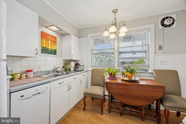 $1,750,000 | 413 North Pine Street, Langhorne, PA 19047