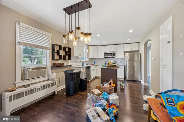 $1,750,000 | 413 North Pine Street, Langhorne, PA 19047