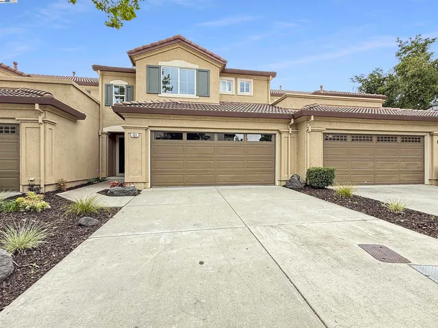 $969,000 | 404 Regal Lily Lane, San Ramon, CA 94582