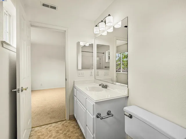 $969,000 | 404 Regal Lily Lane, San Ramon, CA 94582