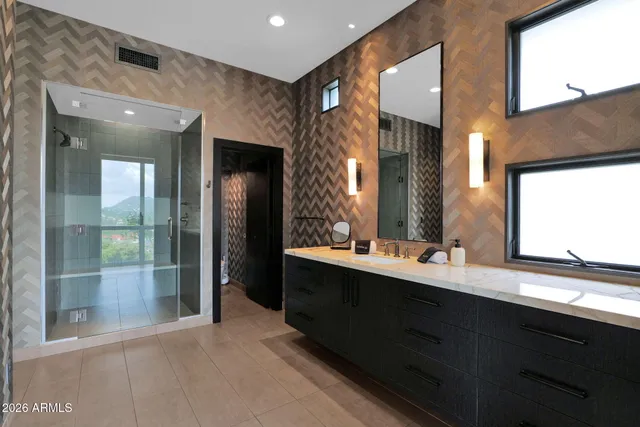 $45,000 | 5632 North Camelback Canyon Drive, Phoenix, AZ 85018