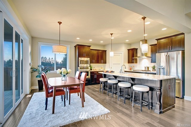 208 239th Street Southeast Bothell, WA 98021 - Photo 9 of 21