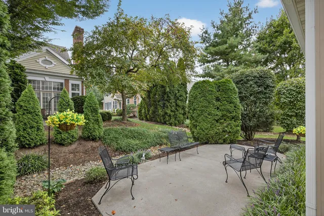 $480,000 | 30 Farmview Lane, Lititz, PA 17543