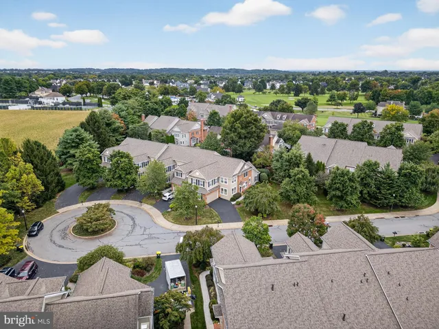 $480,000 | 30 Farmview Lane, Lititz, PA 17543