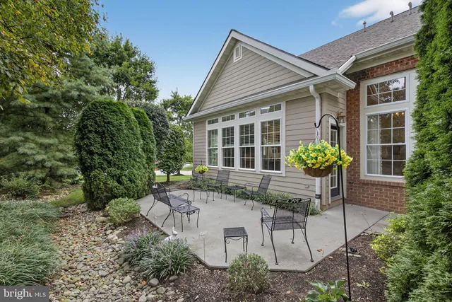 $480,000 | 30 Farmview Lane, Lititz, PA 17543