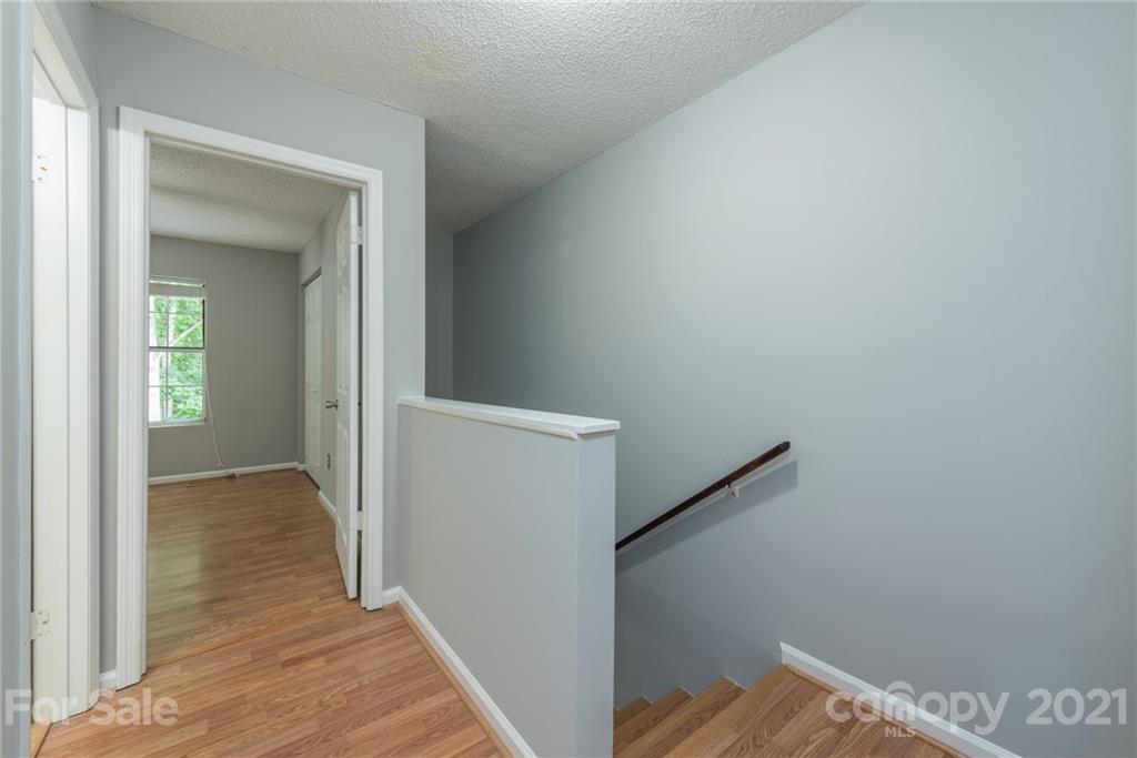 133 Rocking Porch Ridge Asheville, NC 28805 - Photo 22 of 27 Gallery Image 22