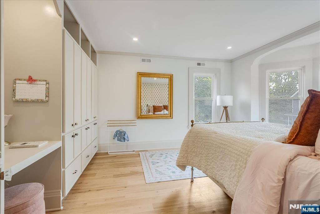 7 Hazelwood Road Bloomfield, NJ 07003 - Photo 22 of 34 Gallery Image 22