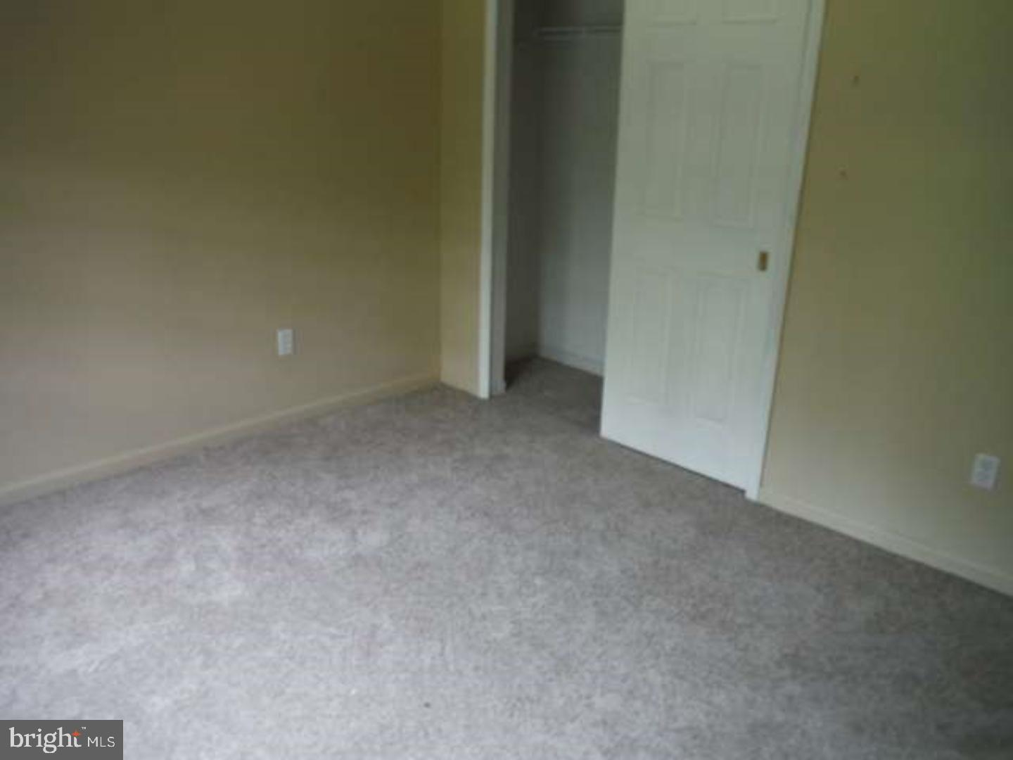 6 Fripps Old Road Sicklerville, NJ 08081 - Photo 5 of 13