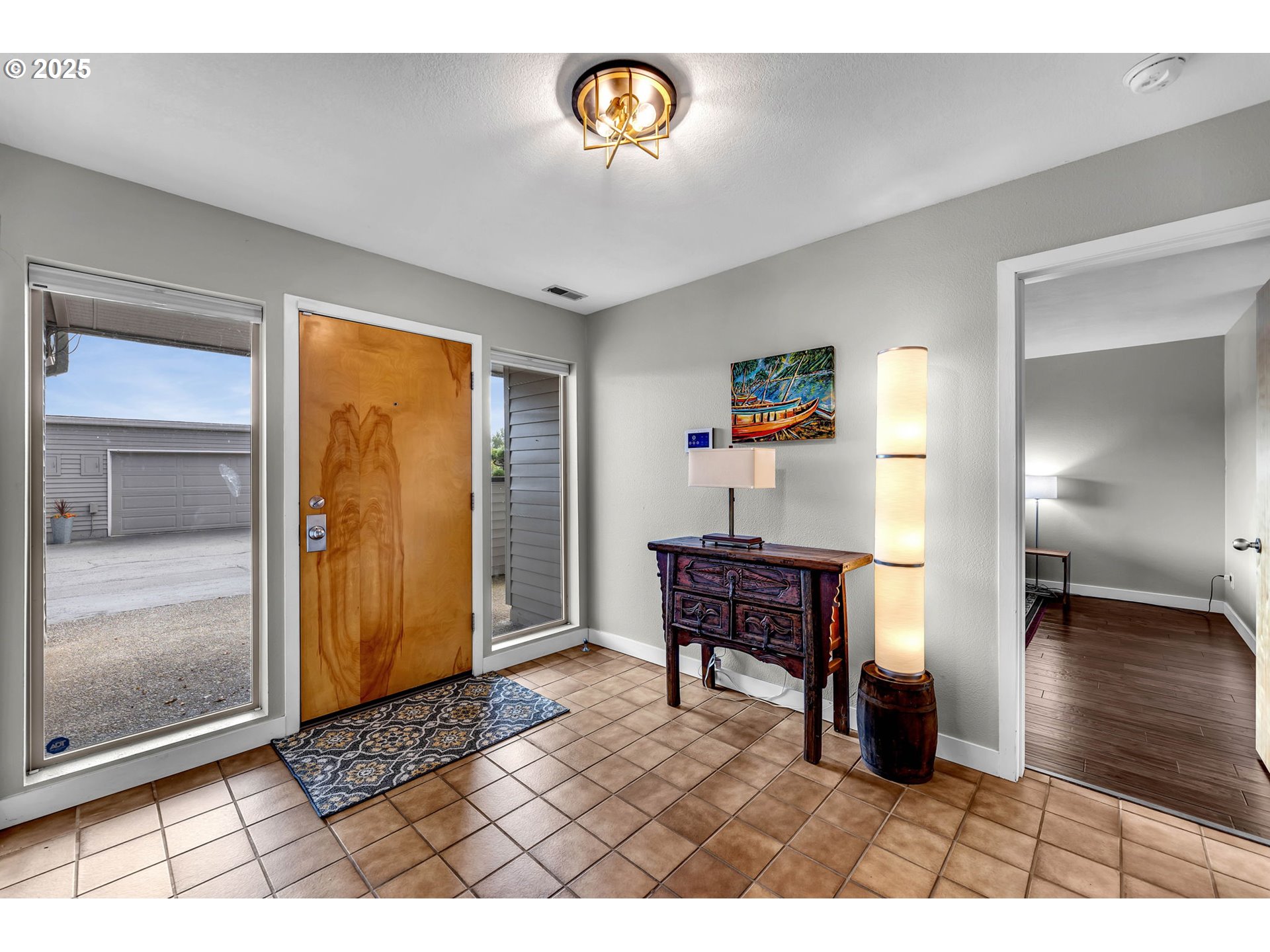 6902 Southeast Riverside Drive, Unit 6 Vancouver, WA 98664 - Photo 9 of 39 a view of a workspace