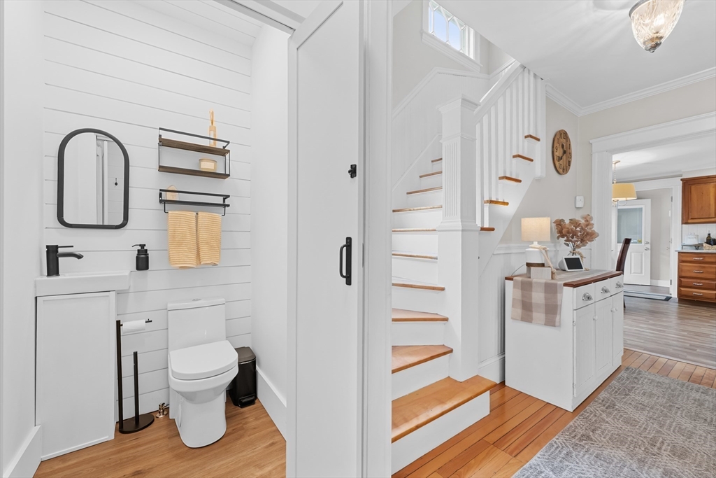 45 Bay State Road Worcester, MA 01606 - Photo 7 of 42