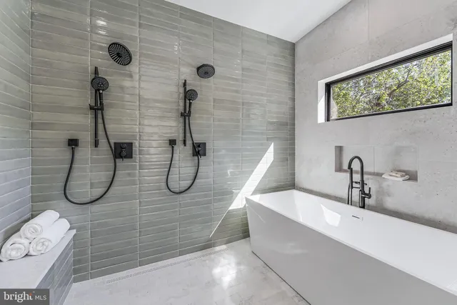 $1,895,000 | 3215 Cofer Road, Falls Church, VA 22042