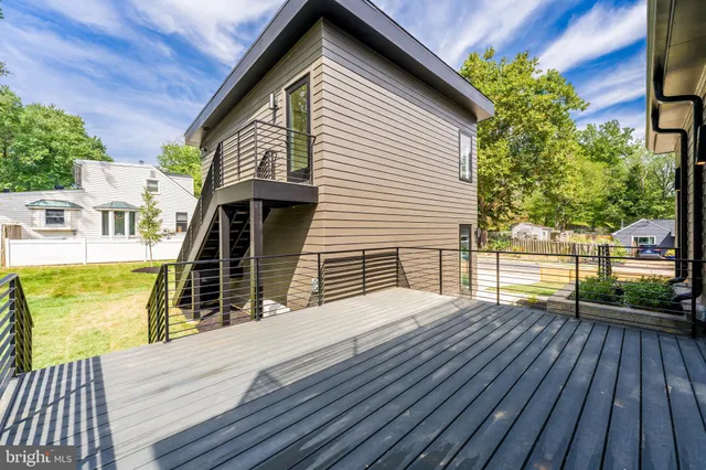 $1,895,000 | 3215 Cofer Road, Falls Church, VA 22042