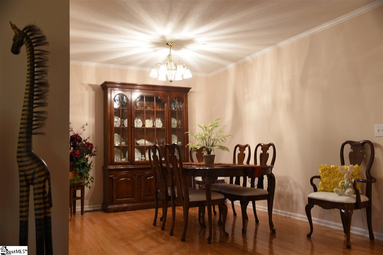 406 Edgewater Drive Anderson, SC 29626 - Photo 12 of 35 Gallery Image 12