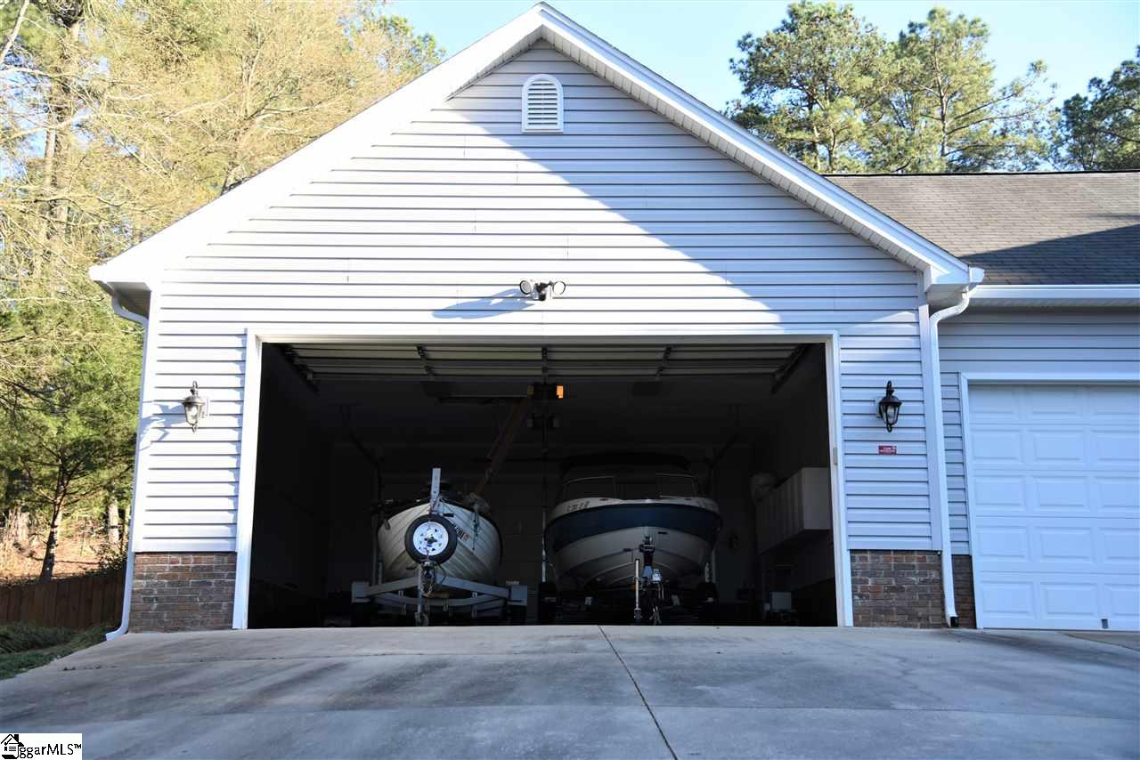 406 Edgewater Drive Anderson, SC 29626 - Photo 4 of 35 Gallery Image 4