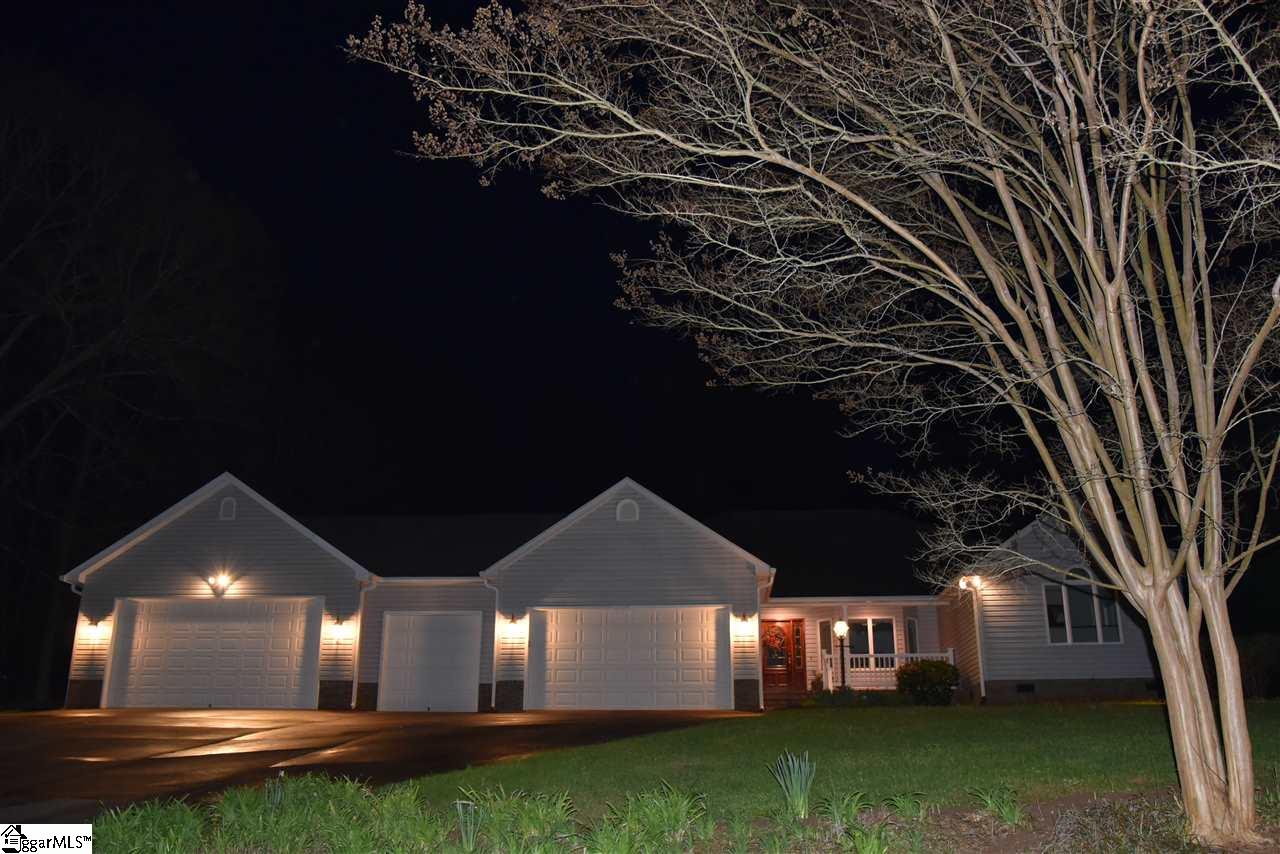 406 Edgewater Drive Anderson, SC 29626 - Photo 34 of 35 Gallery Image 34