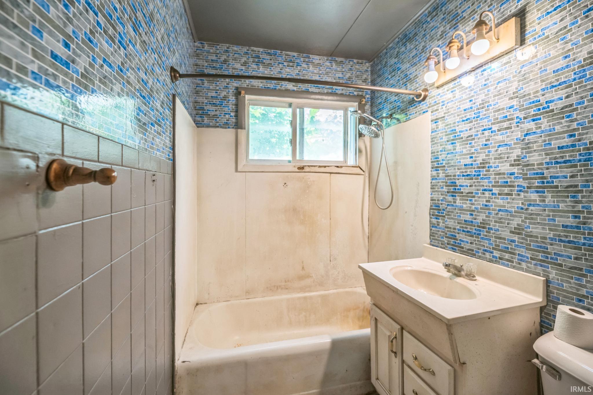 309 West 11th Street Rochester, IN 46975 - Photo 12 of 15