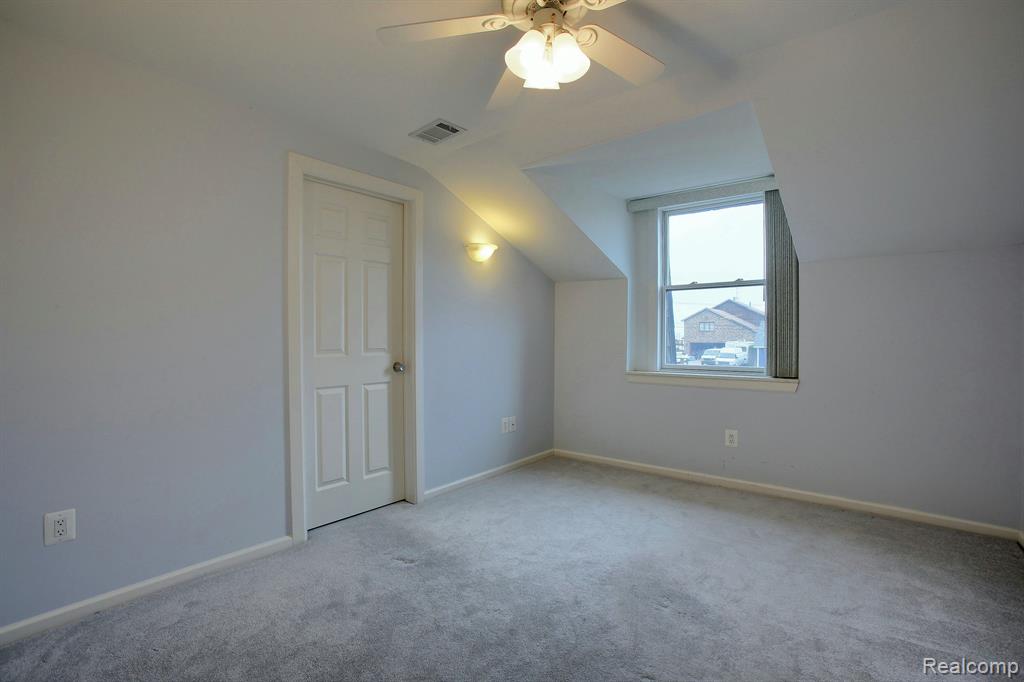 46070 Edgewater Street Chesterfield, MI 48047 - Photo 48 of 65