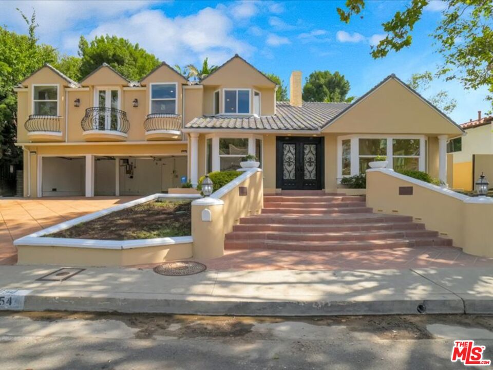 9654 Wendover Drive, Beverly Hills, CA 90210 Compass