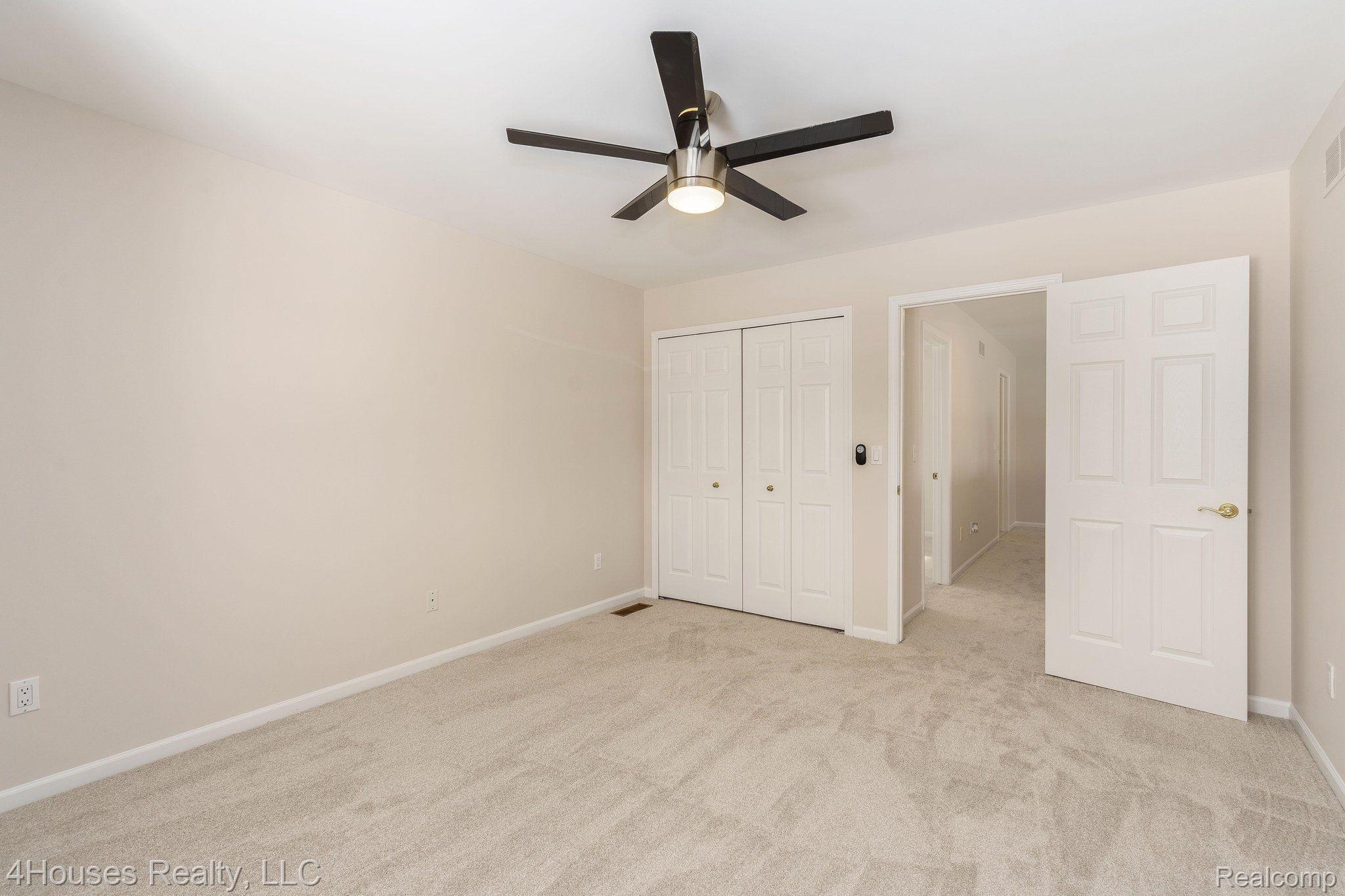 30658 Maplewood Circle Farmington, MI 48331 - Photo 39 of 50 Bedroom #2 Second Floor