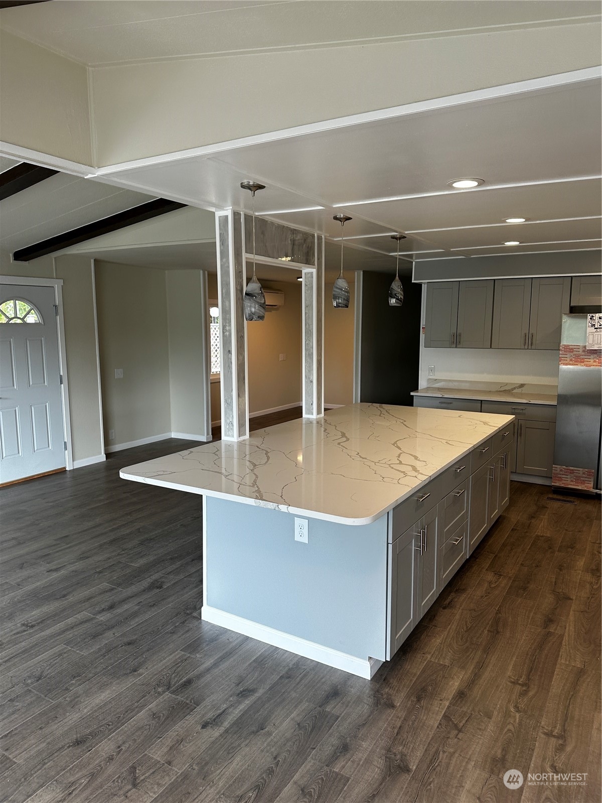 201 Union Avenue Southeast, Unit 90 Renton, WA 98059 - Photo 9 of 22 a spacious bathroom with a granite countertop tub and a sink