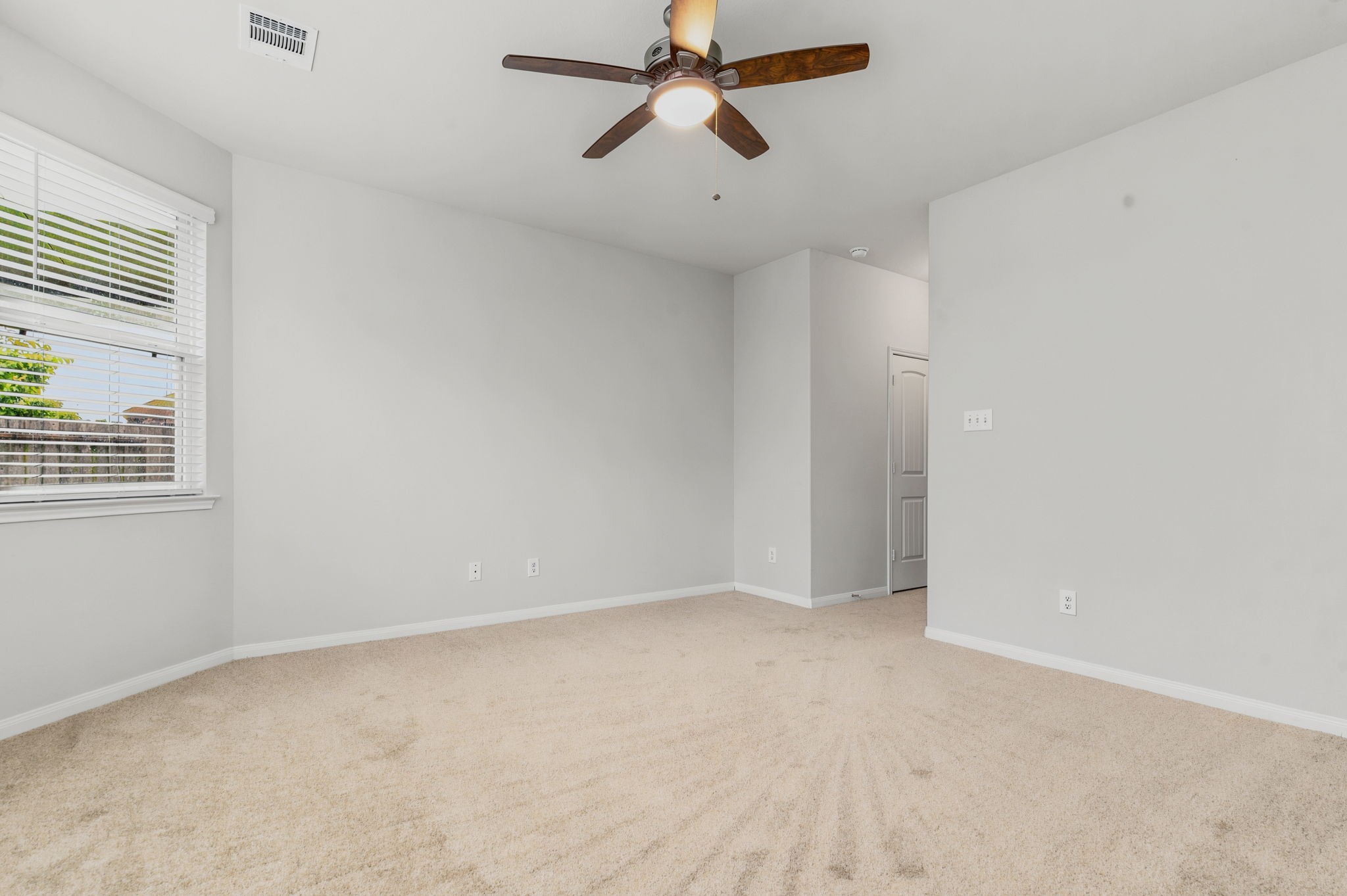 23658 Buttress Root Drive Spring, TX 77373 - Photo 20 of 32 Game Room