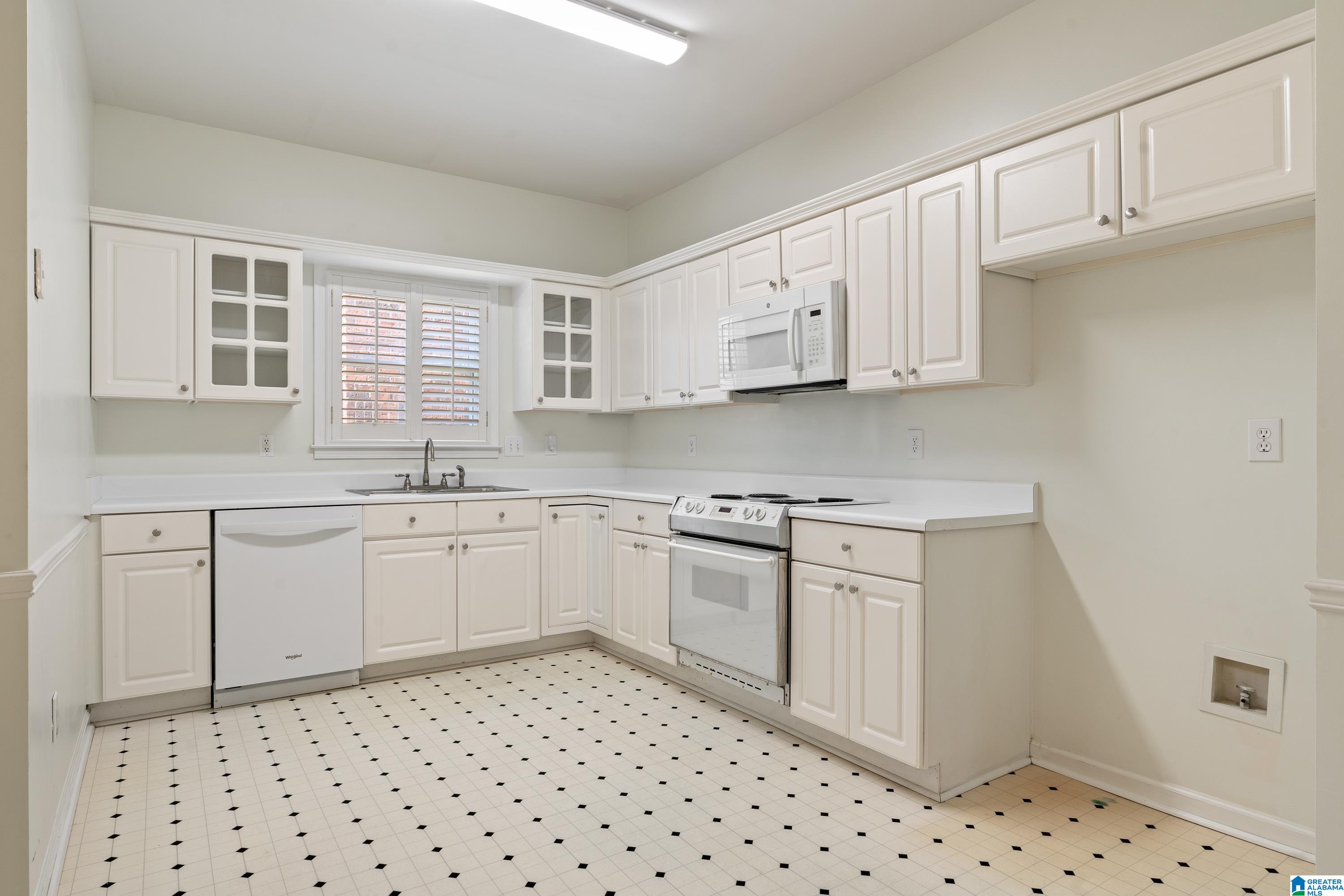 1195 Berwick Road Birmingham, AL 35242 - Photo 13 of 27