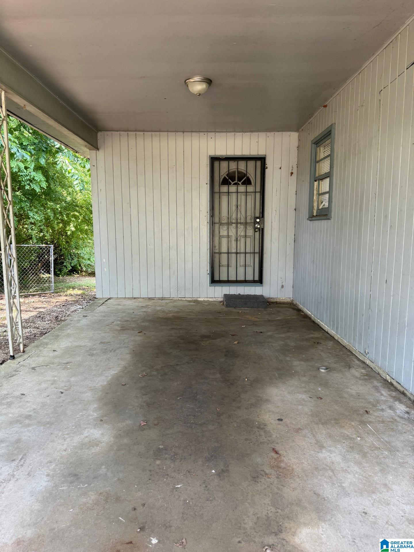 2525 7th Street Northeast Birmingham, AL 35215 - Photo 11 of 13