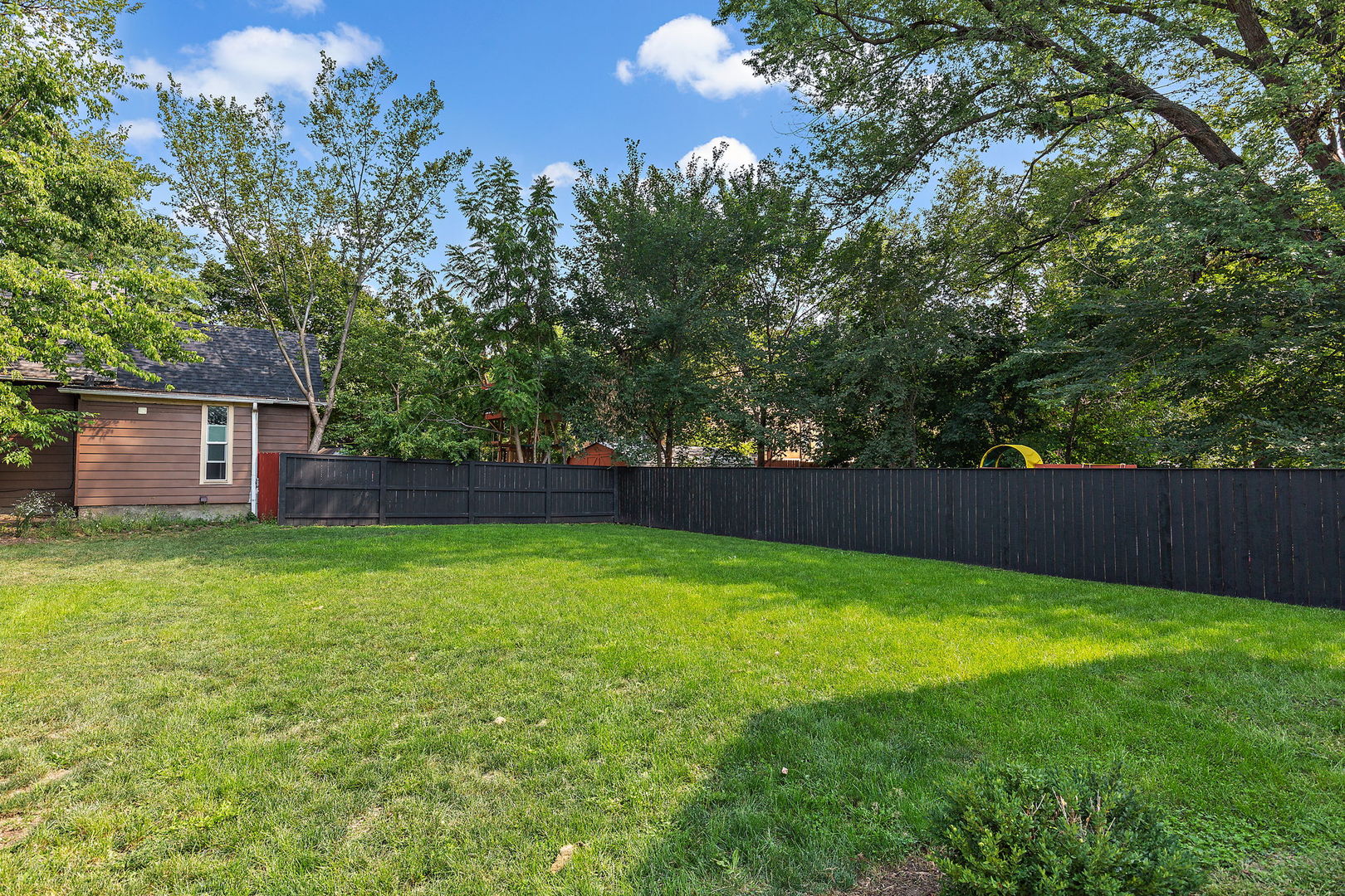 273 North Spring Street Elgin, IL 60120 - Photo 27 of 28