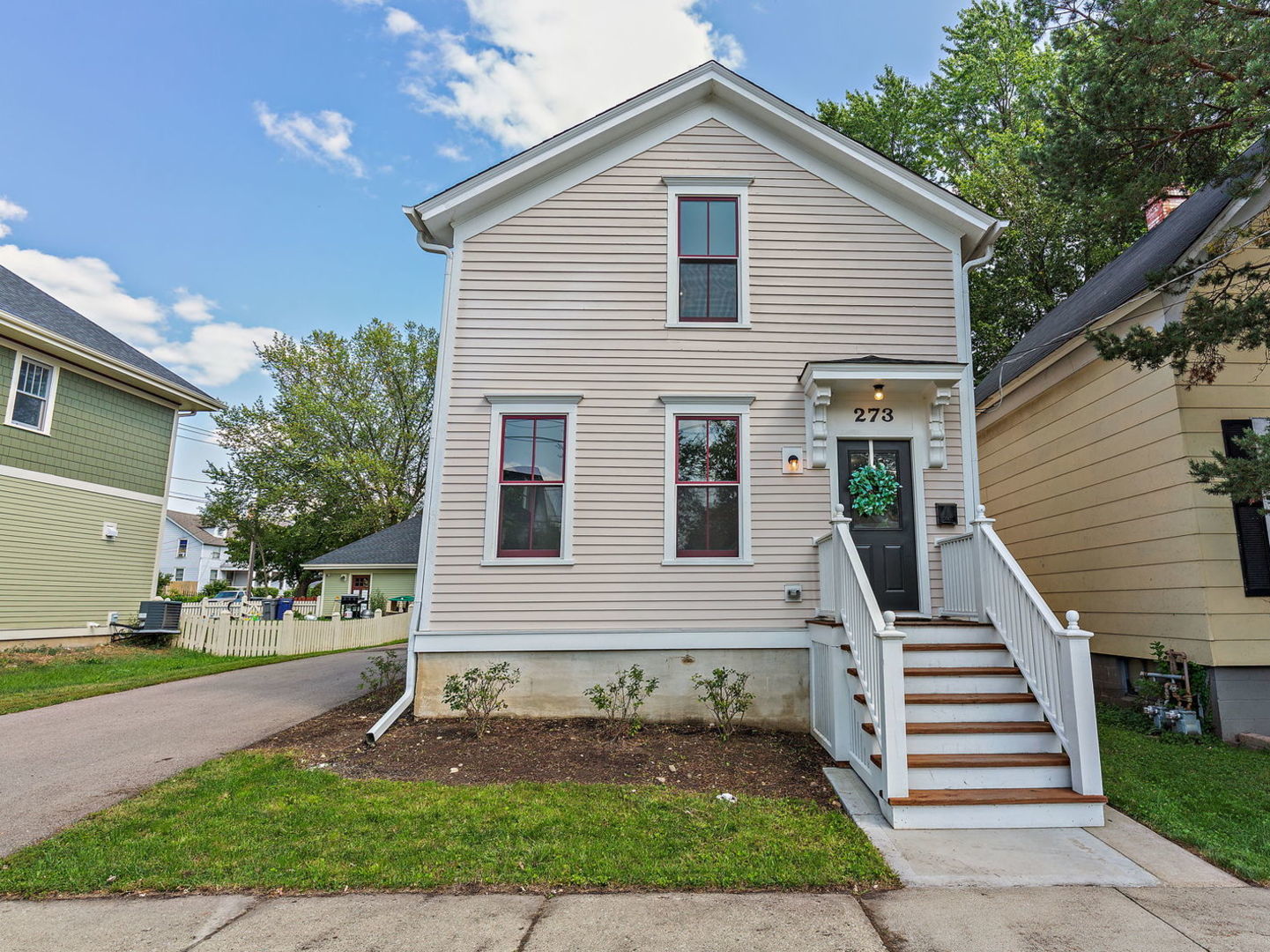 273 North Spring Street Elgin, IL 60120 - Photo 28 of 28
