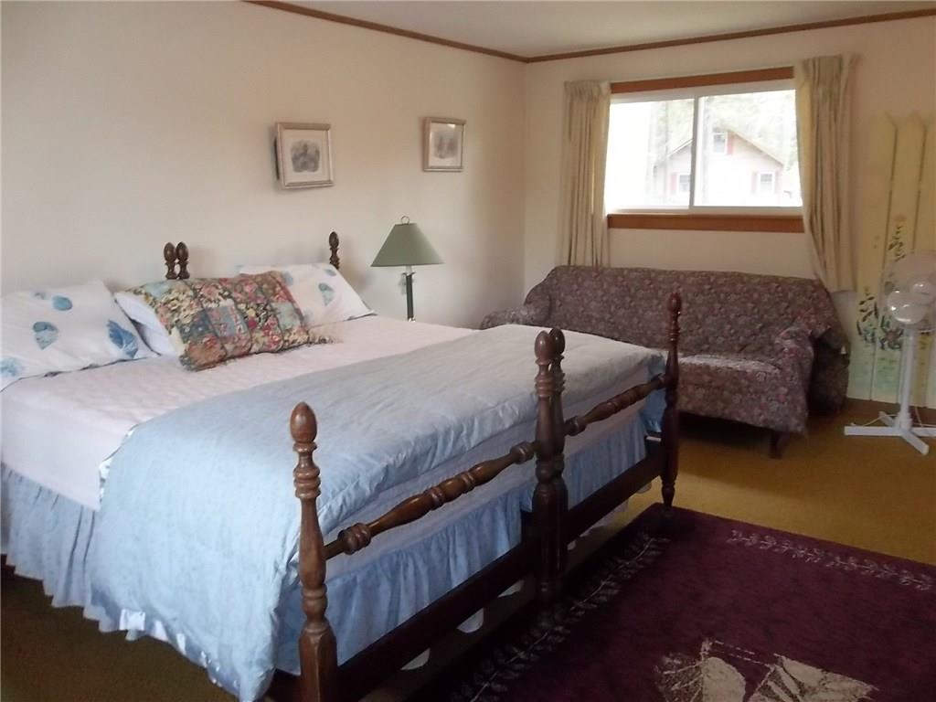 229 Deaver Road Waldoboro, ME 04572 - Photo 9 of 33 Master Bedroom