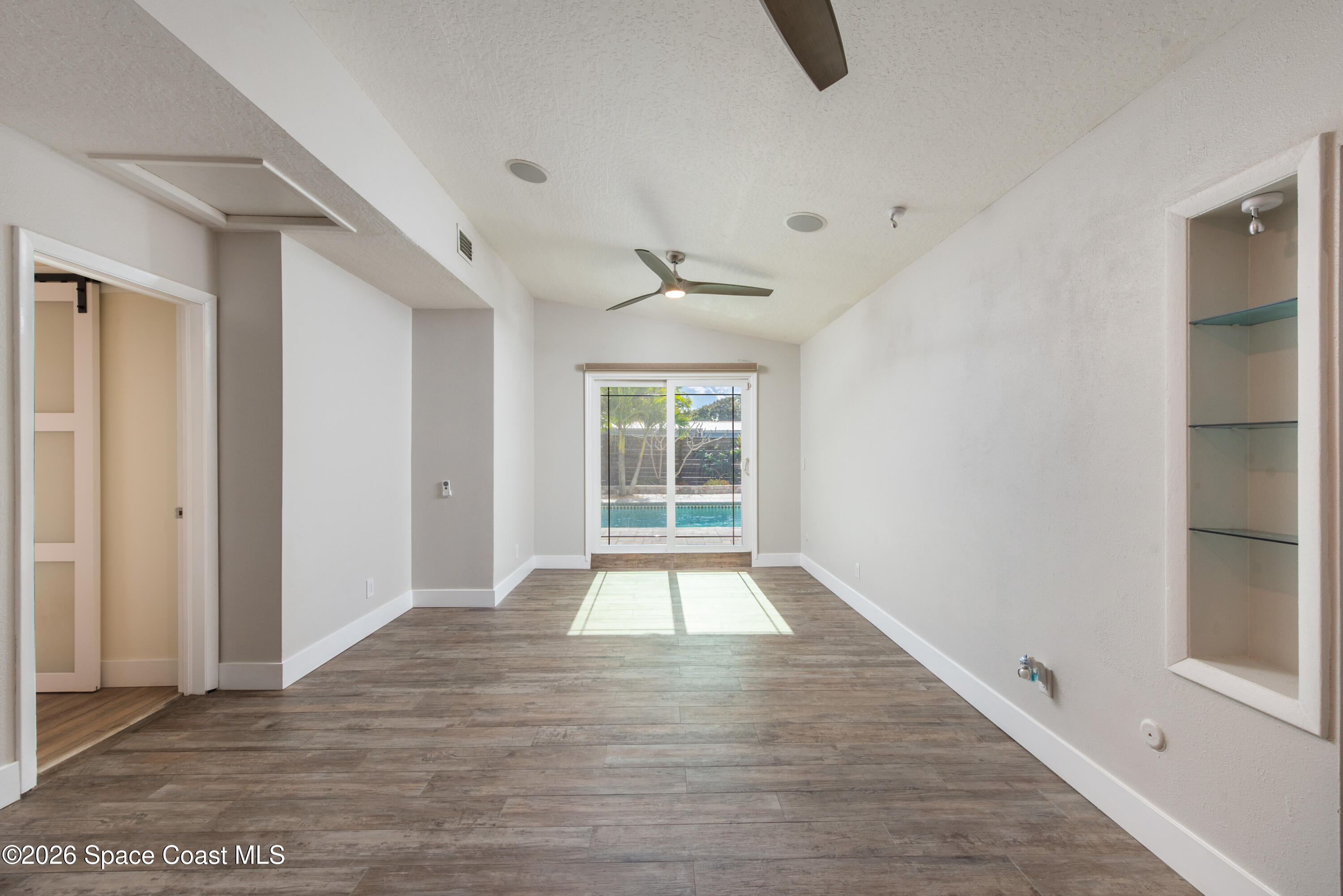 331 Avenida Del Sol Indialantic, FL 32903 - Photo 19 of 44 TAY_7993