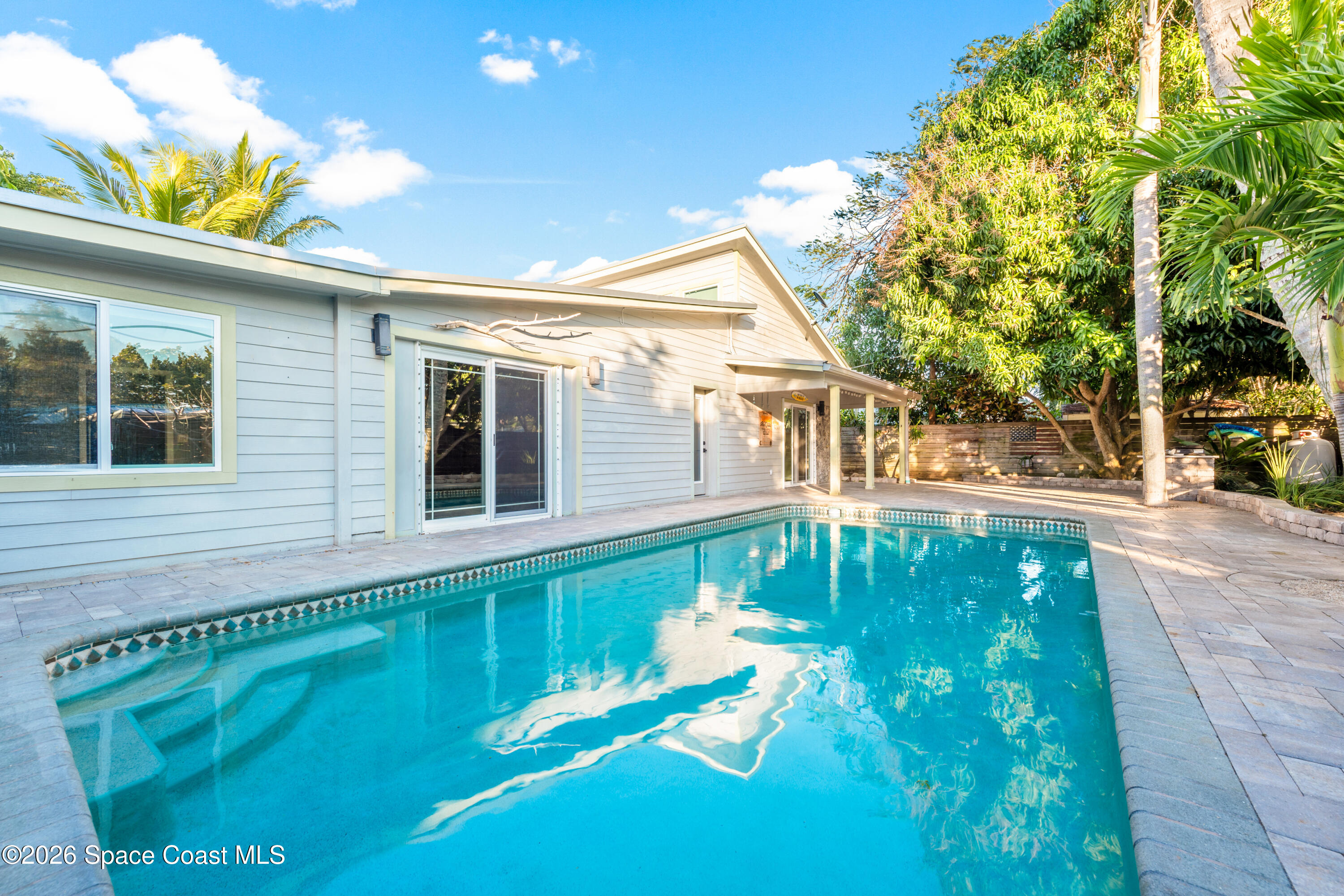 331 Avenida Del Sol Indialantic, FL 32903 - Photo 35 of 44 TAY_8651