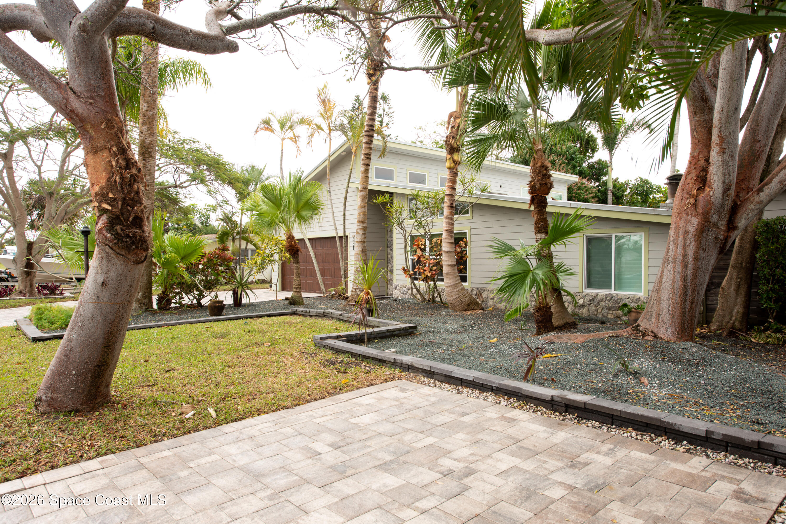 331 Avenida Del Sol Indialantic, FL 32903 - Photo 4 of 42 TAY_7692