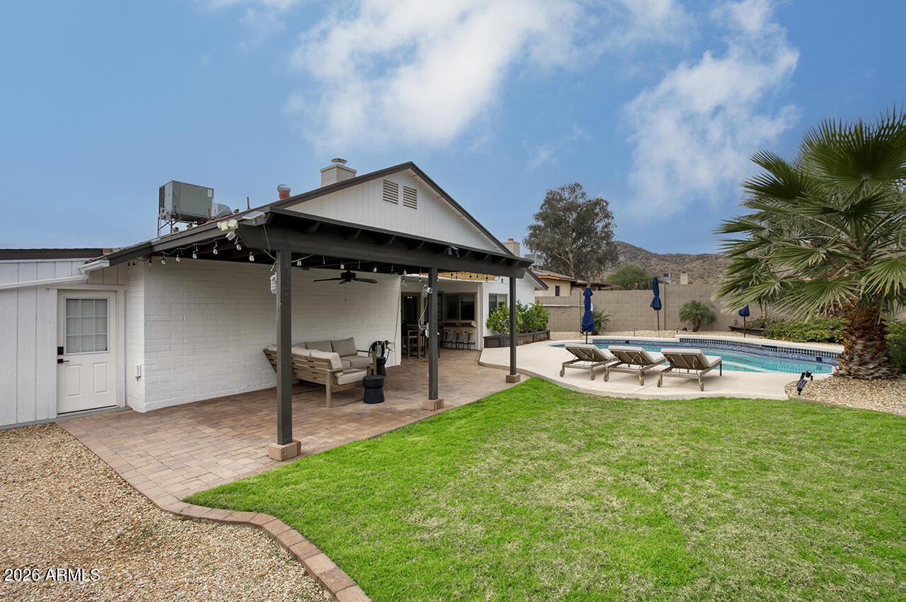 4378 East Pearce Road Phoenix, AZ 85044 - Photo 21 of 29 Resort backyard with pergola