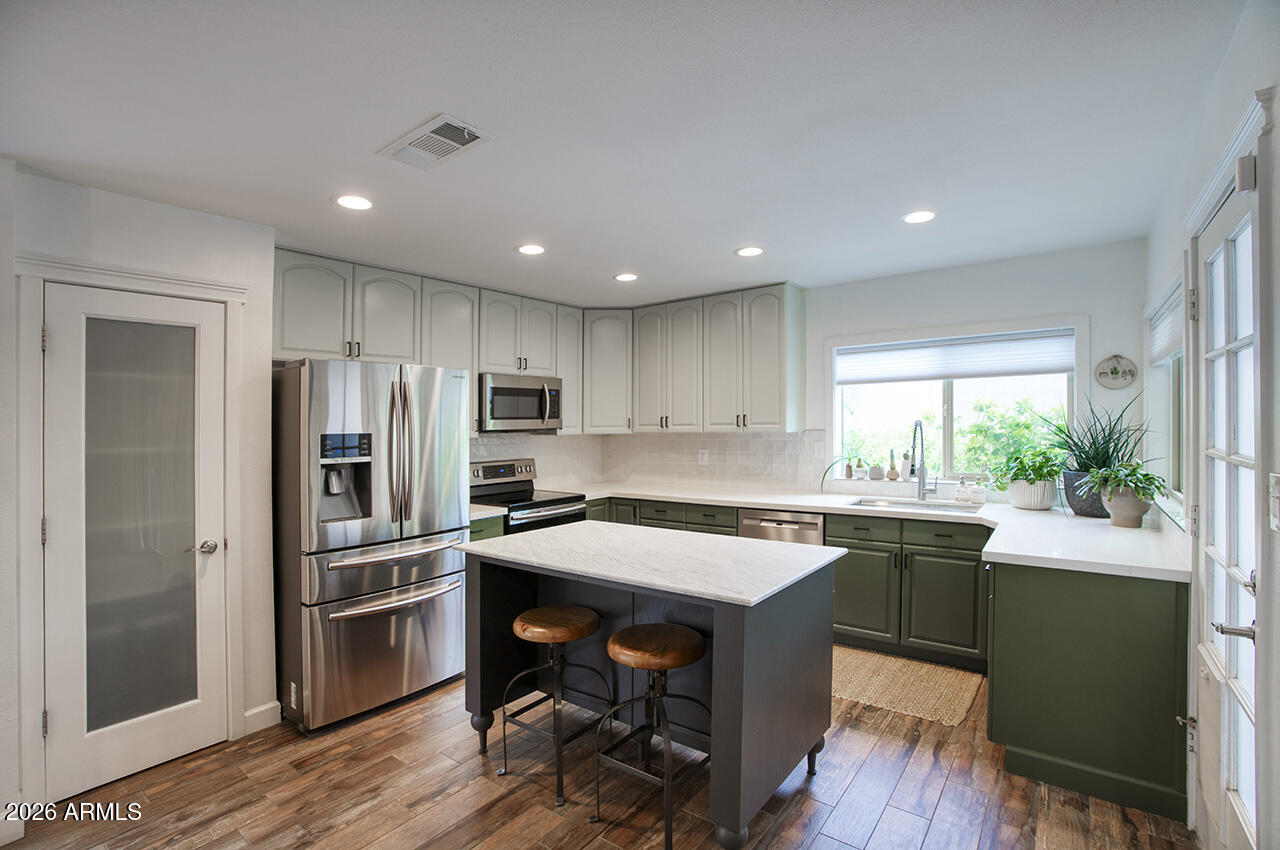 Open Kitchen