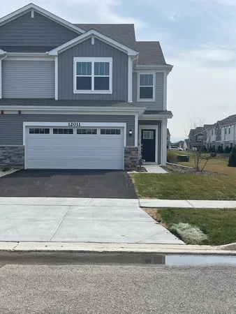 $2,900 | 12011 Jordi Road, Huntley, IL 60142