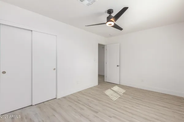 $3,996 | 120 West Hu Esta Drive, Tempe, AZ 85282