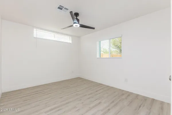 $3,996 | 120 West Hu Esta Drive, Tempe, AZ 85282