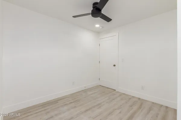 $3,996 | 120 West Hu Esta Drive, Tempe, AZ 85282