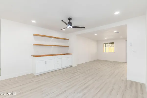 $3,996 | 120 West Hu Esta Drive, Tempe, AZ 85282